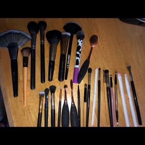 Makeup brushes!